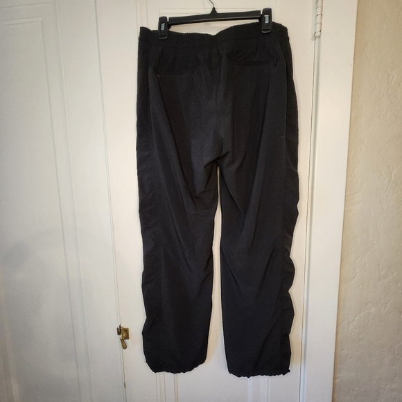 ATHLETA LA VIVA ruched Pants Black Lined EUC sz 14 - Picture 8 of 11
